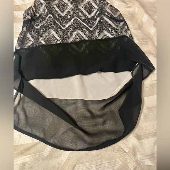 EUC Do&Be Sheer Geo Pattern Tank Top, SZ XS - Picture 4 of 5